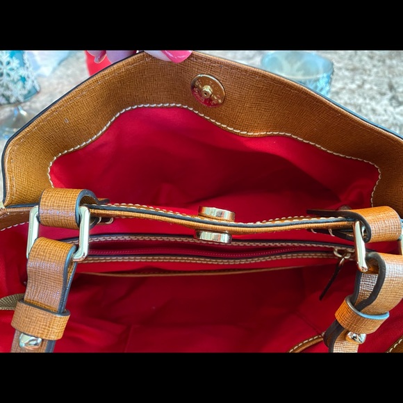 Dooney & bourke - Picture 4 of 7